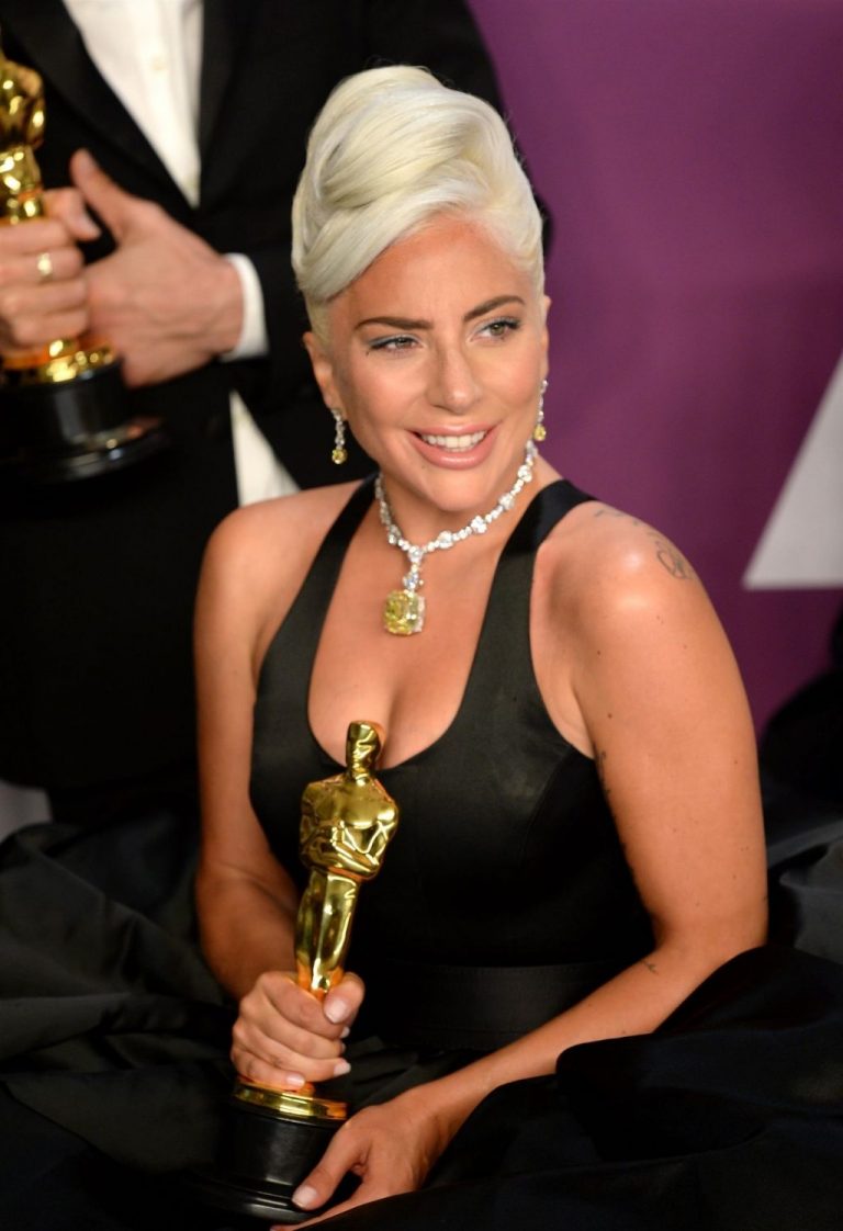 Lady Gaga Nude Sex, porn & casual dates!