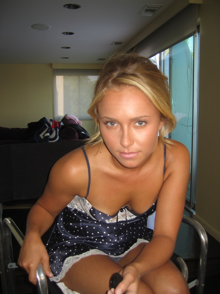 Hayden Leslie Panettiere nude pussy Leaked photos of Hayden Panettiere!
